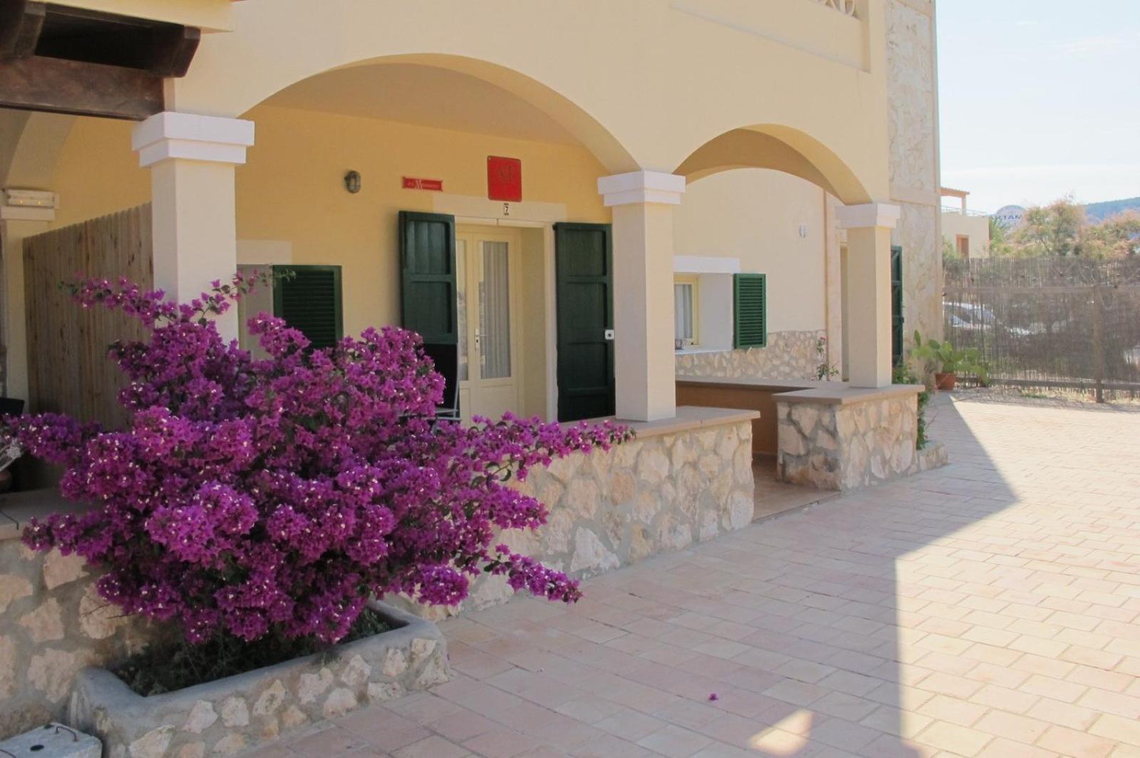 Apartments Campanitx - Astbury Formentera Es Caló Rom bilde