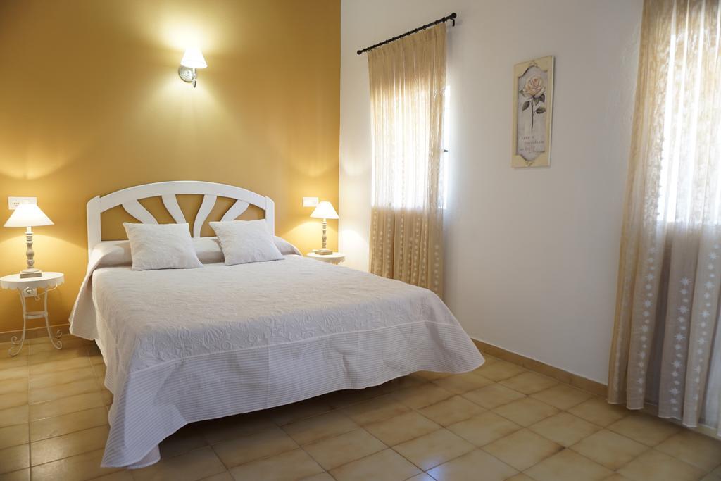 Apartments Campanitx - Astbury Formentera Es Caló Rom bilde